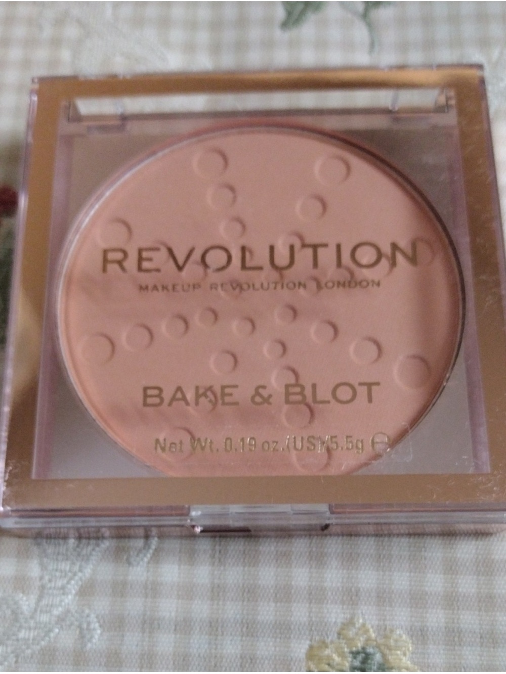 Revolution Bake & Blot Pressed Setting Powder Peach
